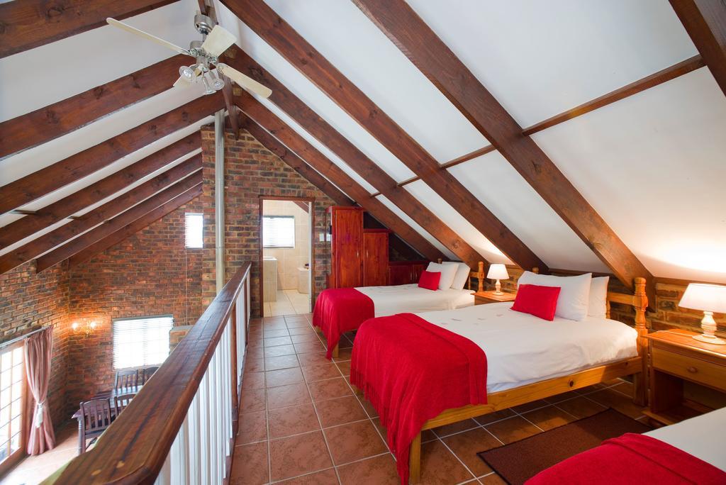 Swallows Nest Country 3* Stormsrivier